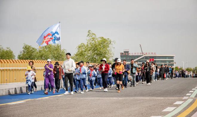 城市奔跑寻宝游，运动与趣味的完美结合的简单介绍