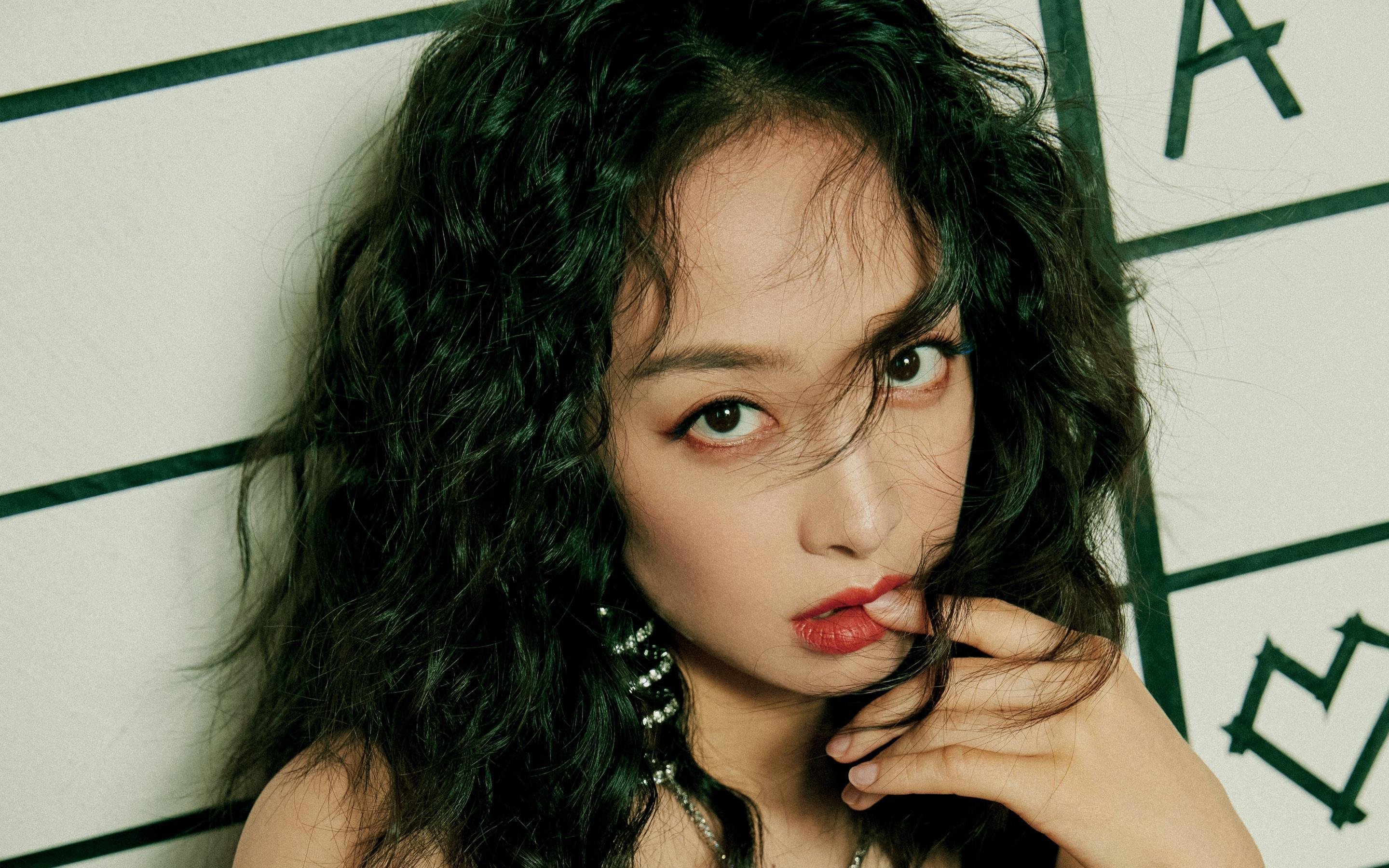 “六人制袋棍球赛:成都七中东部赛场引领竞技新风潮”