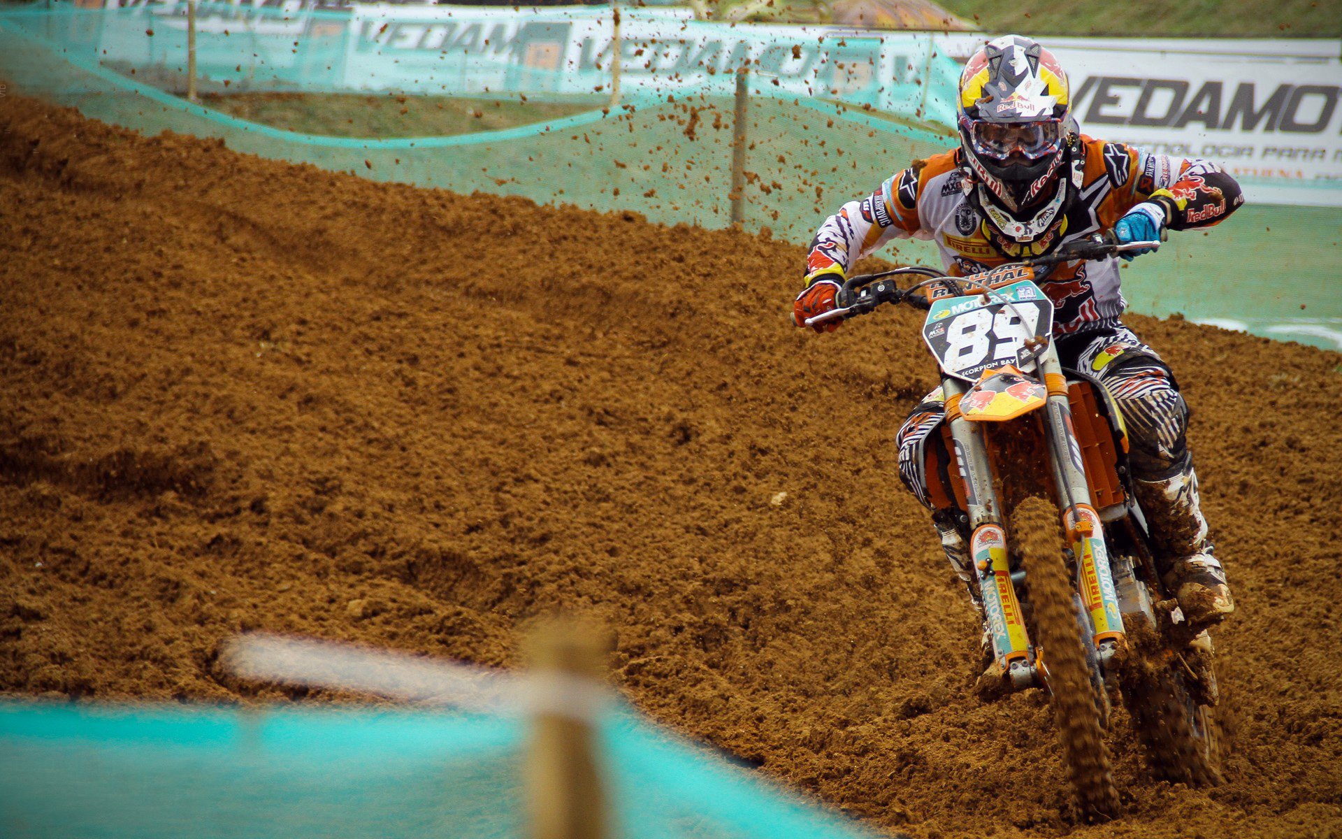 布努续约谈判已进入最后阶段,布努克斯