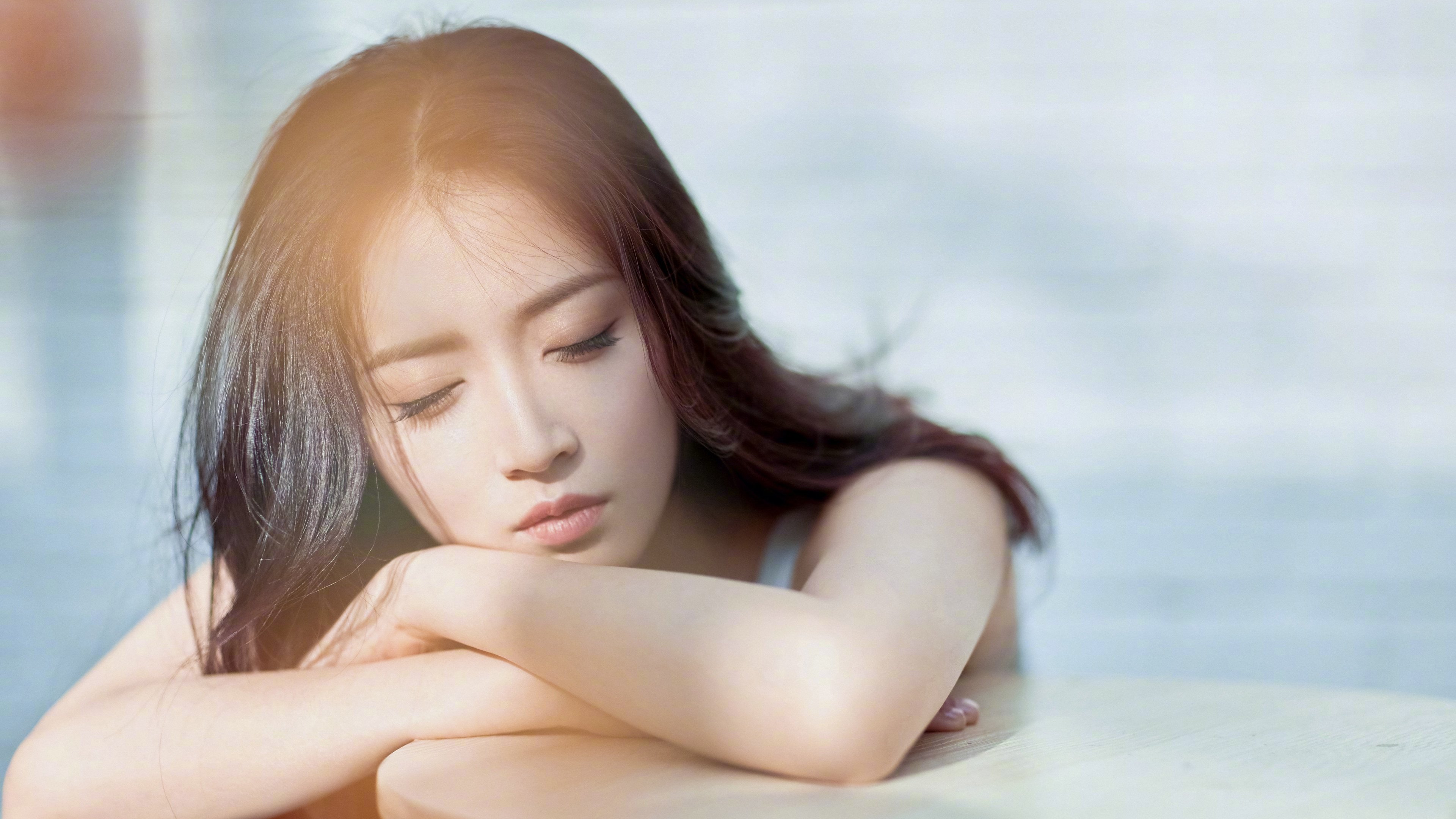 开云APP-换帅后的防线是否能迅速稳定提升对抗强度，中途换帅