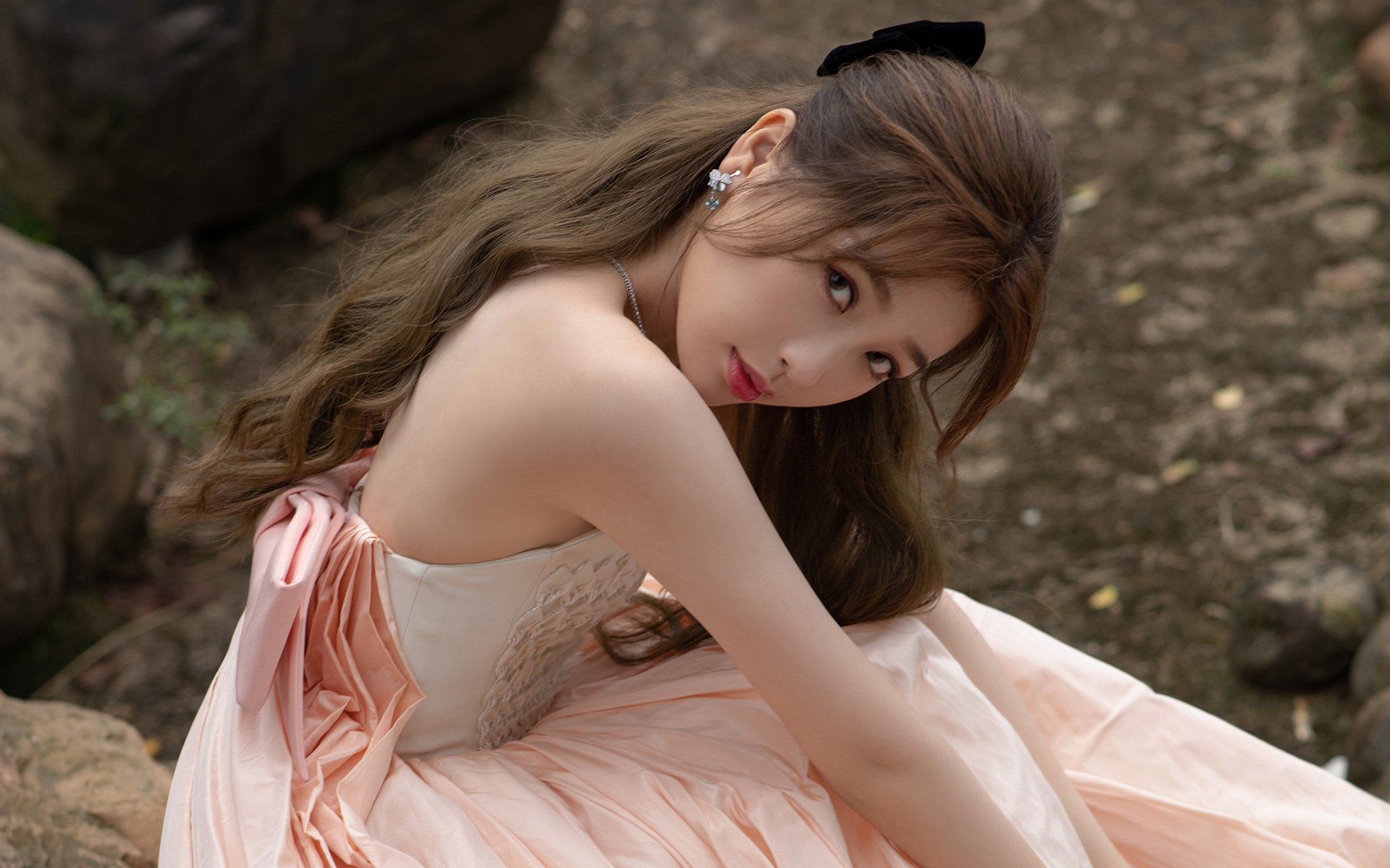 开云网页版-尼尔·巴特尔凭借经验与球场视野，帮助袋鼠队稳固后防，尼尔巴雷特衣服