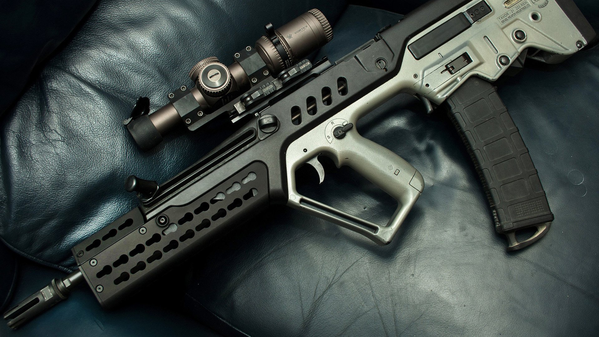 短距离王者之争 覃海洋沉着应战,覃海洋游泳运动员资料